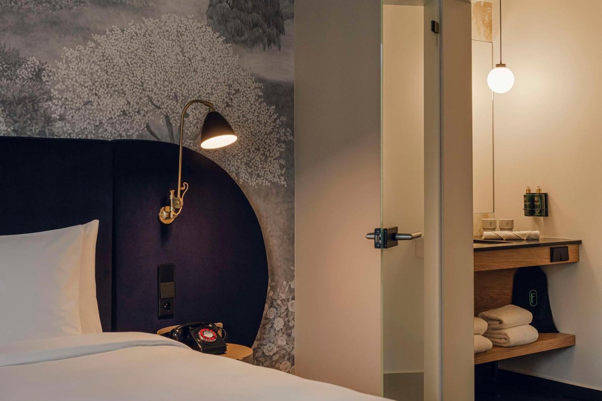Flaner Hotel, Worldhotels Crafted Varsó Kültér fotó