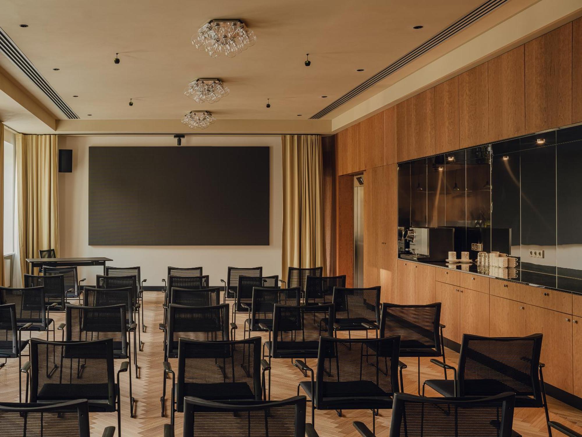 Flaner Hotel, Worldhotels Crafted Varsó Kültér fotó
