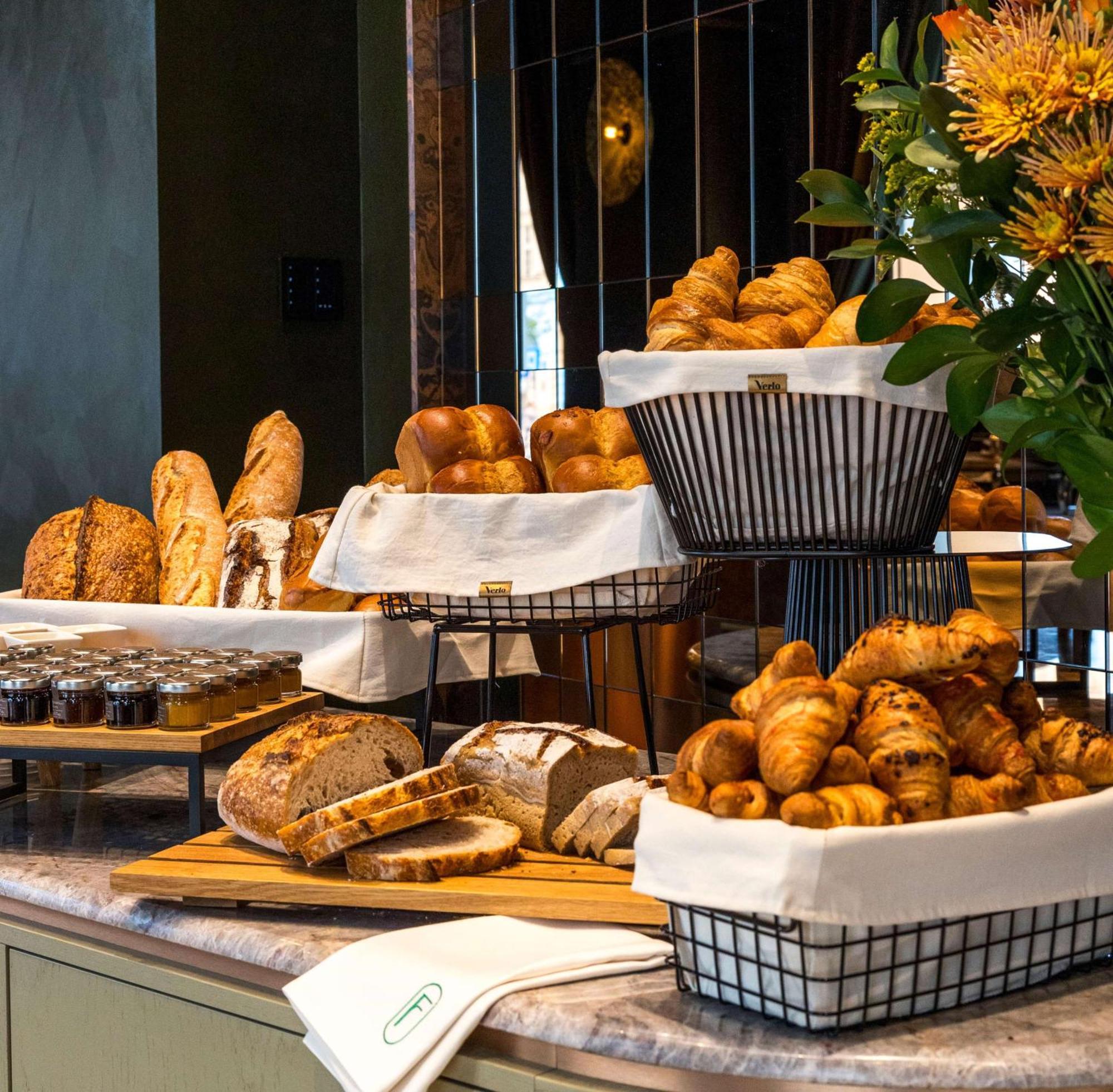 Flaner Hotel, Worldhotels Crafted Varsó Kültér fotó